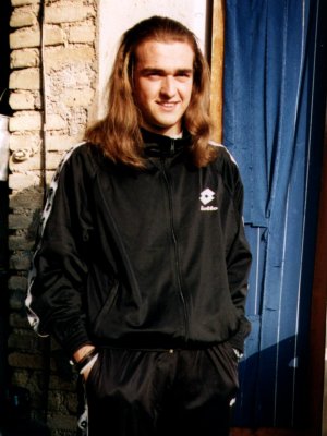 ciao, sono Raffaele,  un vero piacere ospitarti. Buona navigata!